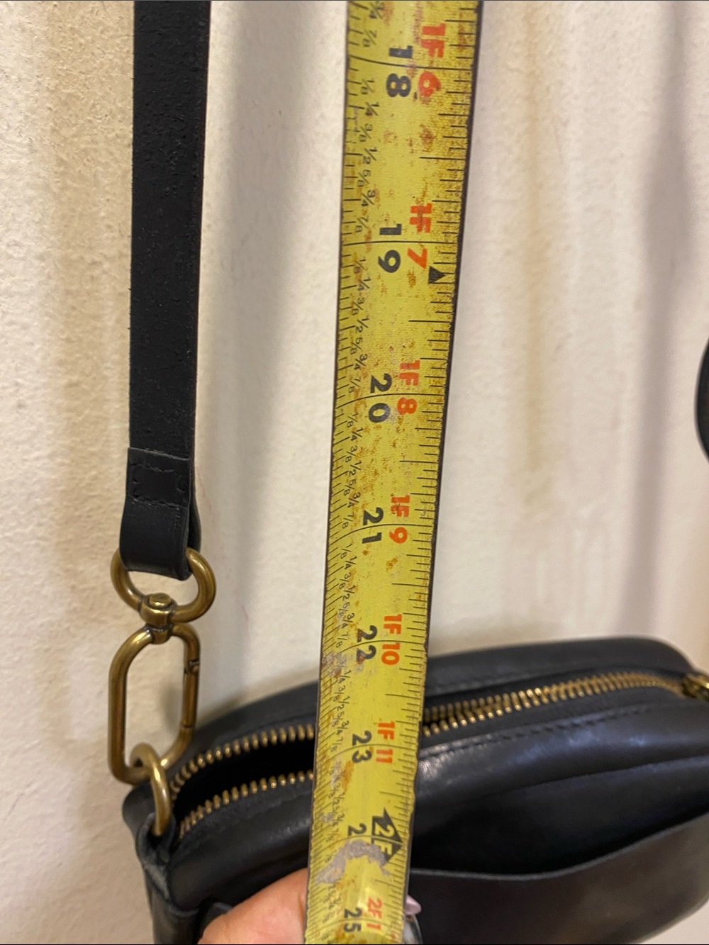 MADEWELL Carabiner  Classic Black Leather Crossbody Bag - Adjustable Strap - Picture 11 of 13